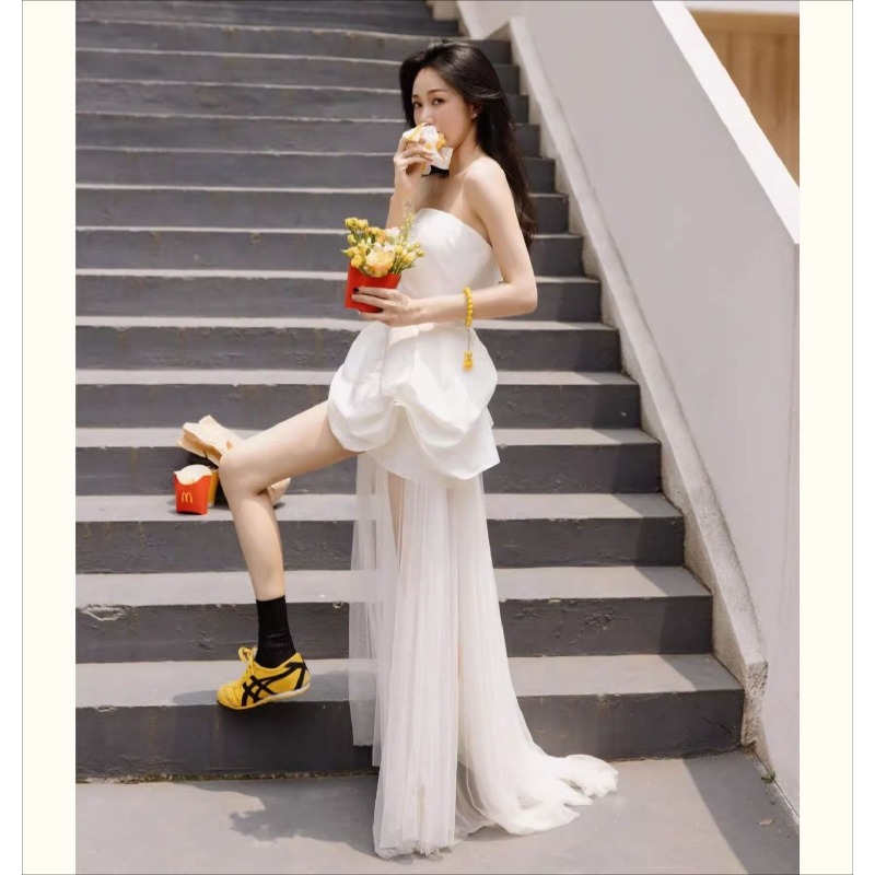 French White Strapless Morning - Photography Natural Lighting ulasan dan harga